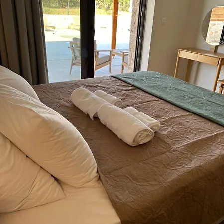 Villa Alestone By The Sea *